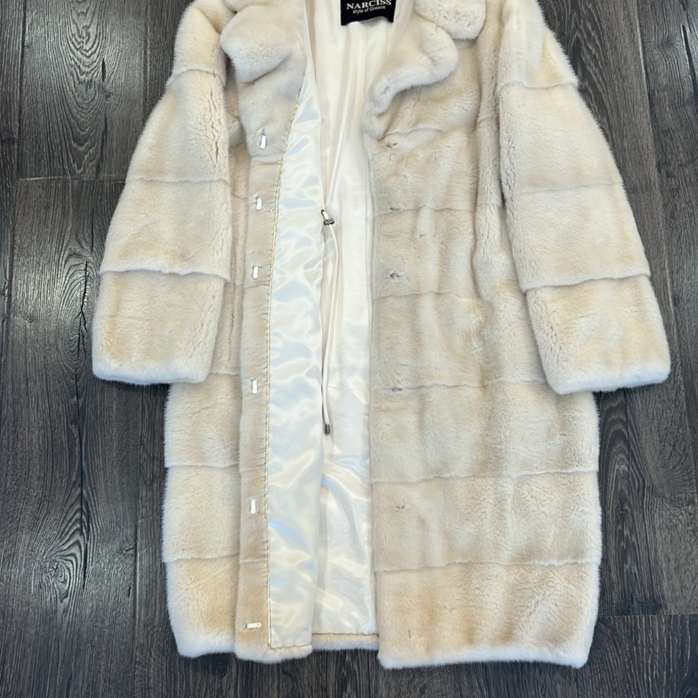 Real Mink Long Fur Coat - Picture 9 of 16